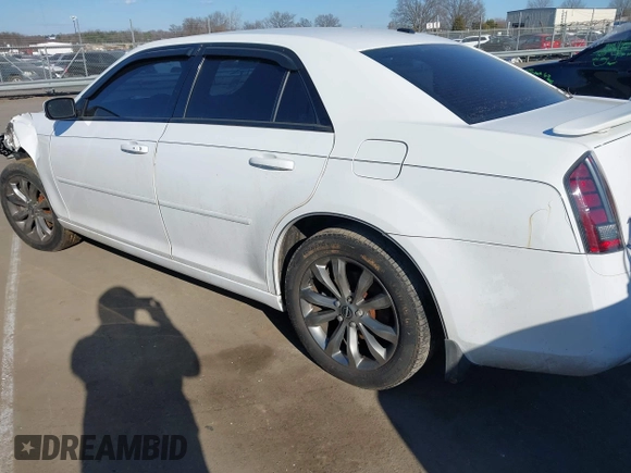 2014 Chrysler 300 with VIN 2C3CCAGT6EH286860, listed as a IAAI auction lot 41356345 with 87,658 mi miles. Bid and sale history available at carsss.com. Image 20.