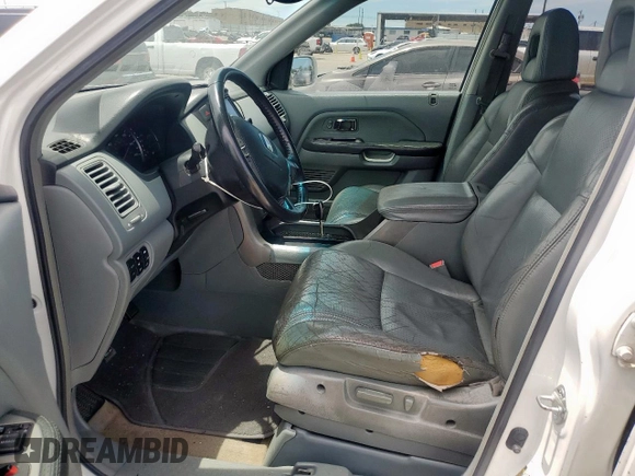 2005 Honda Pilot EX-L z VIN 5FNYF18555B025184, wystawiony jako Copart lot #58084295 z przebiegiem 161 863 mil mil oraz Szkoda całkowita • Salvage title. Historia ofert i sprzedaży dostępna na DreamBid. Obrazek 7.