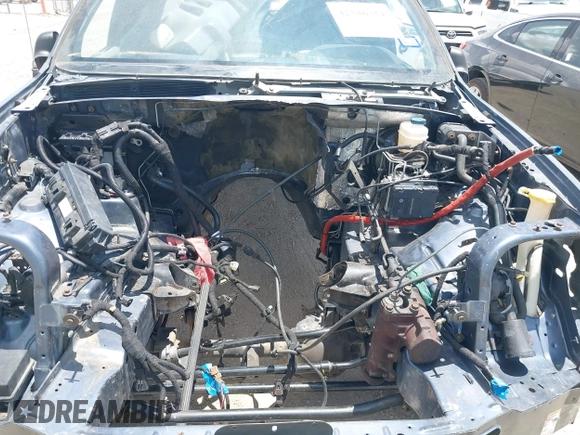2001 Jeep Grand Cherokee Laredo с VIN 1J4GW48S21C724583, выставлен на аукционе IAAI как лот 42586354 с пробегом Не указан миль и . История ставок и продаж доступна на DreamBid. Изображение 10.