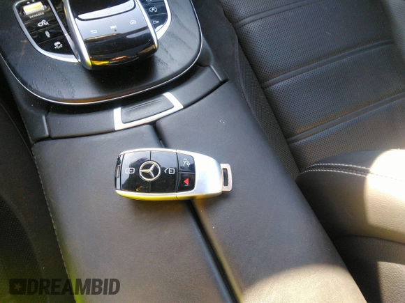 2018 Mercedes-Benz E-Class AMG E 43 with VIN WDDZF6EBXJA477524, listed as a IAAI auction lot 41174809 with 1 mi miles. Bid and sale history available at carsss.com. Image 11.