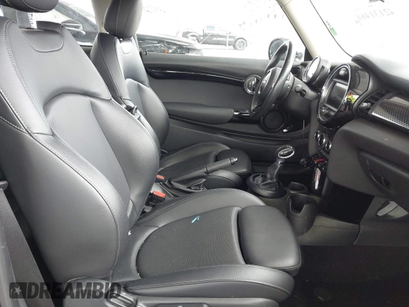 2018 MINI Hardtop Cooper S with VIN WMWXP7C59J2A49312, listed as a IAAI auction lot 42131468 with 64,192 mi miles and . Bid and sale history available at DreamBid. Image 5.