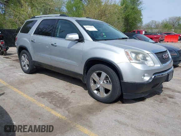 2011 GMC Acadia SLT2 with VIN 1GKKVSEDXBJ418519, listed as a IAAI auction lot 41995970 with 189,265 mi miles. Bid and sale history available at carsss.com. Image 1.