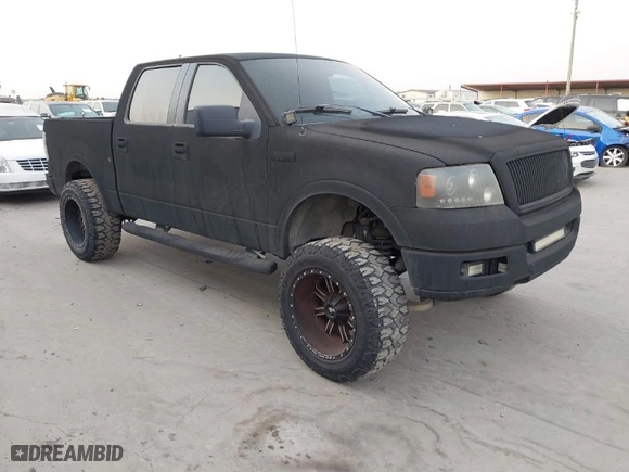 2005 Ford F-150 XLT with VIN 1FTPW12535FA42498, listed as a IAAI auction lot 41836092 with 290,330 mi miles. Bid and sale history available at carsss.com. Image 1.