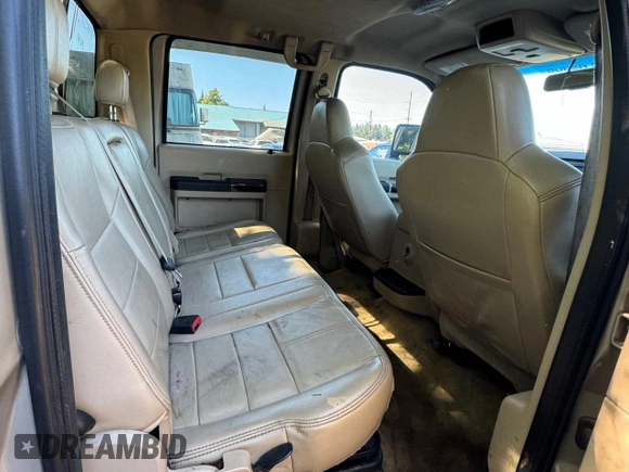 2010 Ford F-250 XL with VIN 1FTSW2BR2AEB06291, listed as a Copart auction lot 60170705 with 158,371 mi miles and Clean title. Bid and sale history available at DreamBid. Image 6.