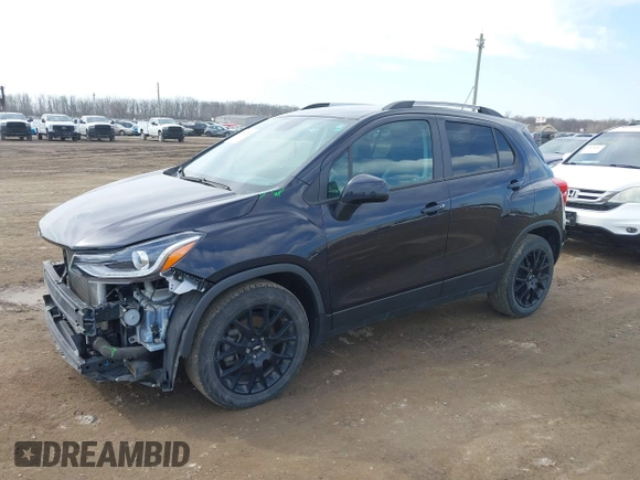 2021 Chevrolet Trax LT with VIN KL7CJLSB0MB322817, listed as a IAAI auction lot 41843233 with 46,947 mi miles. Bid and sale history available at carsss.com. Image 17.