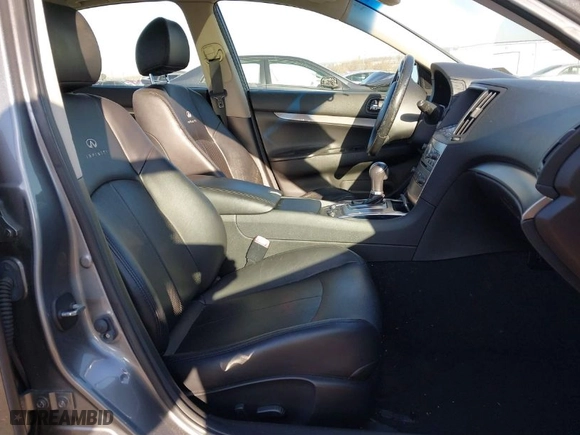 2011 Infiniti G37 Sedan x with VIN JN1CV6AR8BM405181, listed as a IAAI auction lot 41810206 with 100,060 mi miles. Bid and sale history available at carsss.com. Image 5.