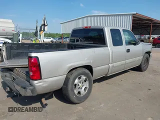 2005 Chevrolet Silverado 1500 LS with VIN 1GCEC19Z35Z182266, listed as a IAAI auction lot 41984822 with 248,879 mi miles and . Bid and sale history available at DreamBid. Image 4.