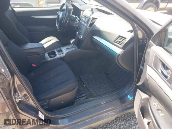 2012 Subaru Outback Prem z VIN 4S4BRCGC1C3239524, wystawiony jako IAAI lot #42861036 z przebiegiem 201 745 mil mil oraz . Historia ofert i sprzedaży dostępna na DreamBid. Obrazek 5.