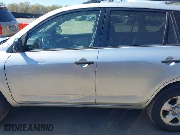 2008 Toyota RAV4 with VIN JTMBD33V686081889, listed as a IAAI auction lot 41971934 with 244,069 mi miles. Bid and sale history available at carsss.com. Image 6.