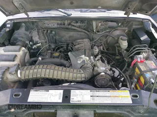 2000 Ford Ranger XLT with VIN 1FTYR11X6YTA70137, listed as a IAAI auction lot 42621131 with 220,066 mi miles and . Bid and sale history available at DreamBid. Image 10.