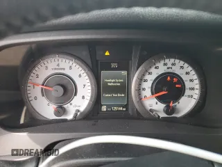 2018 Toyota Sienna SE with VIN 5TDXZ3DC9JS937339, listed as a Copart auction lot 50447875 with 129,144 mi miles and Salvage title. Bid and sale history available at DreamBid. Image 9.