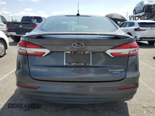 2020 Ford Fusion Titanium with VIN 3FA6P0SU1LR171288, listed as a Copart auction lot 51542095 with 278,377 mi miles and Clean title. Bid and sale history available at DreamBid. Image 6.
