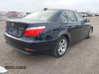 2008 BMW 5 Series 528i with VIN WBANU53568C113344, listed as a IAAI auction lot 41960354 with 194,459 mi miles and . Bid and sale history available at carsss.com. Image 4.