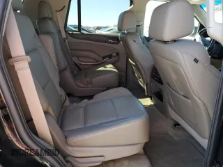 2015 GMC Yukon SLT z VIN 1GKS1BKC2FR244797, wystawiony jako Copart lot #49465995 z przebiegiem 242 448 mil mil oraz Szkoda całkowita • Salvage title. Historia ofert i sprzedaży dostępna na DreamBid. Obrazek 12.