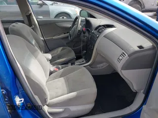 2010 Toyota Corolla z VIN 2T1BU4EE7AC431256, wystawiony jako IAAI lot #41841052 z przebiegiem 221 003 mil mil oraz . Historia ofert i sprzedaży dostępna na DreamBid. Obrazek 5.