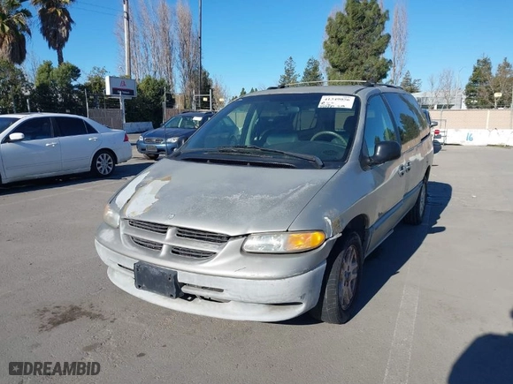 1996 Dodge Caravan LE with VIN 1B4GP54LXTB280611, listed as a IAAI auction lot 41349056 with 252,825 mi miles. Bid and sale history available at carsss.com. Image 6.
