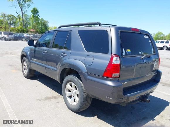 2006 Toyota 4Runner SR5 with VIN JTEBU14R668060785, listed as a IAAI auction lot 42072120 with 232,129 mi miles. Bid and sale history available at carsss.com. Image 3.