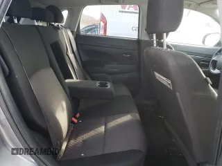 2017 Mitsubishi Outlander ES z VIN JA4AR3AU9HZ040818, wystawiony jako Copart lot #84871744 z przebiegiem 110 855 mil mil oraz Szkoda całkowita • Salvage title. Historia ofert i sprzedaży dostępna na DreamBid. Obrazek 11.