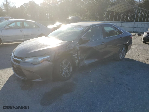 2015 Toyota Camry XLE with VIN 4T1BF1FK1FU083635, listed as a Copart auction lot 48001725 with NaN miles and Salvage Title. Bid and sale history available at carsss.com. Image 1.