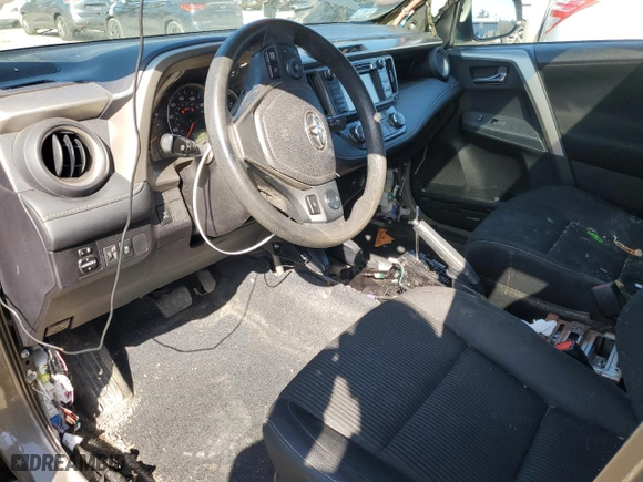 2014 Toyota RAV4 XLE with VIN 2T3RFREV2EW170247, listed as a Copart auction lot 48041075 with 110,943 mi miles and Clean Title. Bid and sale history available at carsss.com. Image 8.