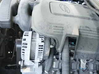 2012 Chevrolet Suburban LTZ z VIN 1GNSCKE08CR323305, wystawiony jako IAAI lot #42149176 z przebiegiem 142 878 mil mil oraz . Historia ofert i sprzedaży dostępna na DreamBid. Obrazek 19.