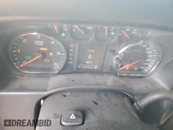 2014 GMC Sierra 1500 z VIN 1GTN1TEC5EZ132410, wystawiony jako Copart lot #55172565 z przebiegiem 144 295 mil mil oraz Szkoda całkowita • Salvage title. Historia ofert i sprzedaży dostępna na DreamBid. Obrazek 9.