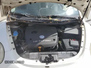 2000 Volkswagen Beetle GLS с VIN 3VWCD21C6YM423807, выставлен на аукционе Copart как лот 59986105 с пробегом 87 740 миль миль и Списание • Salvage title. История ставок и продаж доступна на DreamBid. Изображение 11.