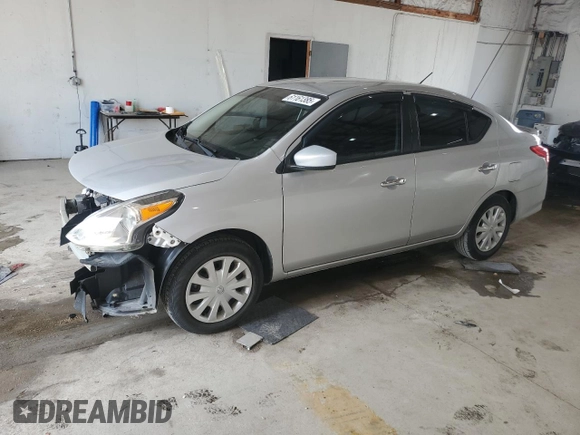 2019 Nissan Versa SV with VIN 3N1CN7AP3KL858980, listed as a Copart auction lot 61161385 with 47,304 mi miles and Salvage title. Bid and sale history available at DreamBid. Image 1.