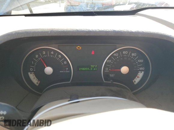 2010 Ford Explorer XLT z VIN 1FMEU7DE3AUA59445, wystawiony jako Copart lot #66660265 z przebiegiem 218 203 mil mil oraz Czysty tytuł • Clean title. Historia ofert i sprzedaży dostępna na DreamBid. Obrazek 9.