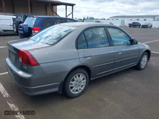 2005 Honda Civic Sdn LX with VIN 2HGES15535H628939, listed as a IAAI auction lot 41960347 with 265,130 mi miles. Bid and sale history available at carsss.com. Image 4.