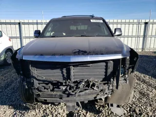 2018 Cadillac Escalade ESV Platinum z VIN 1GYS4KKJXJR136884, wystawiony jako Copart lot #41769395 z przebiegiem Nie podano mil oraz Szkody całkowita. Historia ofert i sprzedaży dostępna na DreamBid. Obrazek 5.