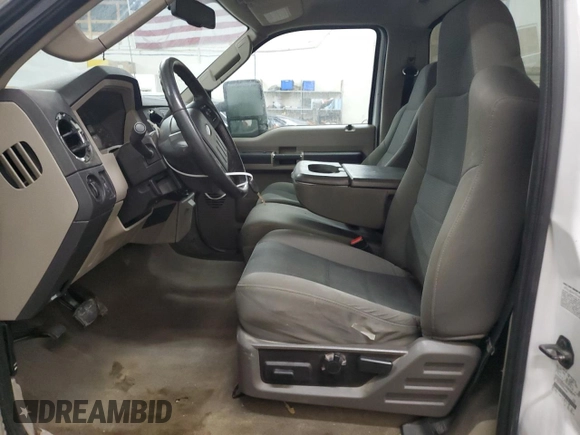 2010 Ford F-350 with VIN 1FTWF3B55AEA04259, listed as a Copart auction lot 45526415 with 180,375 mi miles and Non repairable. Bid and sale history available at DreamBid. Image 7.