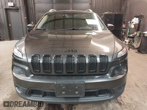 2016 Jeep Cherokee Latitude with VIN 1C4PJMCS4GW360475, listed as a IAAI auction lot 41479053 with 154,554 mi miles. Bid and sale history available at carsss.com. Image 13.