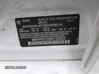 2011 BMW 3 Series 328i xDrive with VIN WBAPK5C55BF122623, listed as a IAAI auction lot 41868600 with 105,948 mi miles. Bid and sale history available at carsss.com. Image 9.