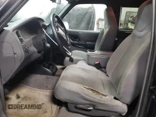 2002 Ford Ranger XL z VIN 1FTZR15E42PB26475, wystawiony jako Copart lot #42583595 z przebiegiem 272 579 mil mil oraz Szkoda całkowita • Salvage title. Historia ofert i sprzedaży dostępna na DreamBid. Obrazek 7.
