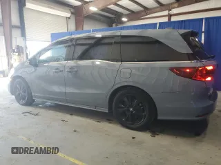 2024 Honda Odyssey Sport z VIN 5FNRL6H76RB043338, wystawiony jako Copart lot #57975315 z przebiegiem 38 835 mil mil oraz Tytuł czysty. Historia ofert i sprzedaży dostępna na DreamBid. Obrazek 2.