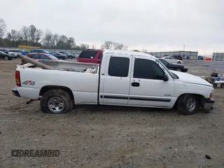 2001 Chevrolet Silverado 1500 LS with VIN 2GCEK19T811392878, listed as a IAAI auction lot 41829021 with 230,243 mi miles and . Bid and sale history available at DreamBid. Image 6.