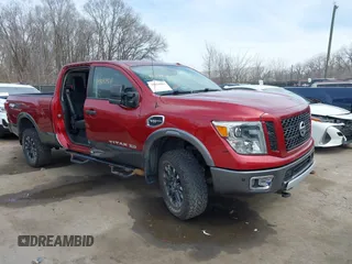 2016 Nissan Titan XD S with VIN 1N6AA1F43GN510841, listed as a IAAI auction lot 41814864 with 163,025 mi miles. Bid and sale history available at carsss.com. Image 1.