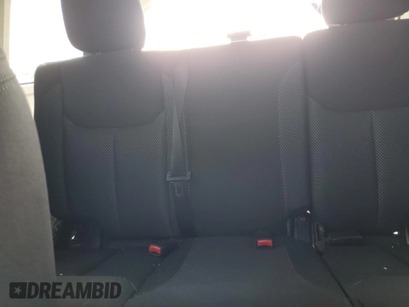 2016 Jeep Wrangler Unlimited Sport with VIN 1C4BJWDG1GL146772, listed as a Copart auction lot 49782385 with 87,286 mi miles and Salvage Title. Bid and sale history available at DreamBid. Image 10.