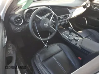 2019 Alfa Romeo Giulia Sport with VIN ZARFAMAN2K7613021, listed as a Copart auction lot 76203064 with 0 mi miles and Salvage Title. Bid and sale history available at carsss.com. Image 8.
