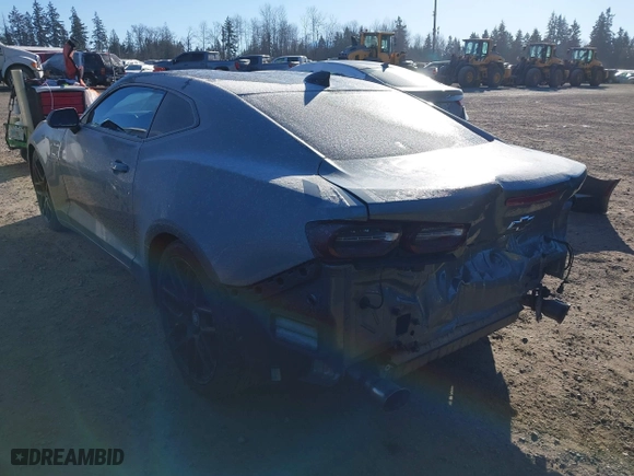 2019 Chevrolet Camaro 1LT with VIN 1G1FB1RS7K0112806, listed as a IAAI auction lot 41568392 with 57,652 mi miles. Bid and sale history available at carsss.com. Image 3.