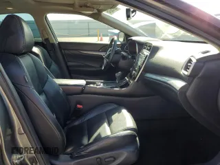 2016 Nissan Maxima SR z VIN 1N4AA6AP0GC900069, wystawiony jako Copart lot #53758245 z przebiegiem 88 690 mil mil oraz Szkoda całkowita • Salvage title. Historia ofert i sprzedaży dostępna na DreamBid. Obrazek 7.