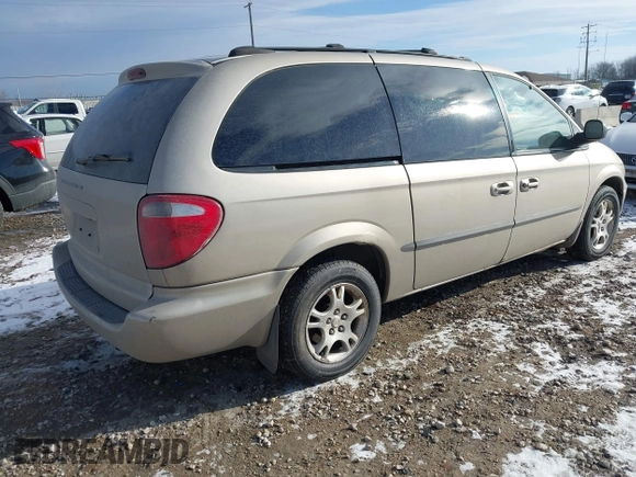 2002 Dodge Caravan EX with VIN 2B8GP74L42R790382, listed as a IAAI auction lot 41364303 with 136,569 mi miles. Bid and sale history available at carsss.com. Image 4.
