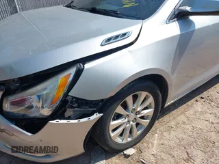 2014 Buick LaCrosse with VIN 1G4GA5GR4EF271138, listed as a IAAI auction lot 42431029 with 153,952 mi miles and . Bid and sale history available at DreamBid. Image 18.