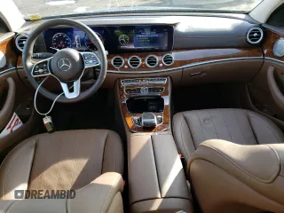 2020 Mercedes-Benz E-Class E 350 with VIN WDDZF8EB4LA708268, listed as a Copart auction lot 41656383 with 35,674 mi miles. Bid and sale history available at carsss.com. Image 8.