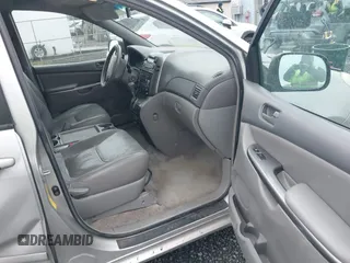 2007 Toyota Sienna CE with VIN 5TDZK23CX7S011856, listed as a IAAI auction lot 41825357 with 277,090 mi miles and . Bid and sale history available at DreamBid. Image 5.