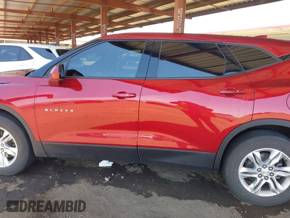2021 Chevrolet Blazer LT с VIN 3GNKBCRSXMS575608, выставлен на аукционе IAAI как лот 42322675 с пробегом 26 606 миль миль и . История ставок и продаж доступна на DreamBid. Изображение 14.
