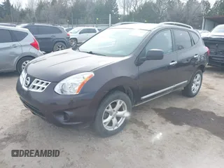 2011 Nissan Rogue SV with VIN JN8AS5MT8BW162897, listed as a IAAI auction lot 41799825 with 197,843 mi miles. Bid and sale history available at carsss.com. Image 2.