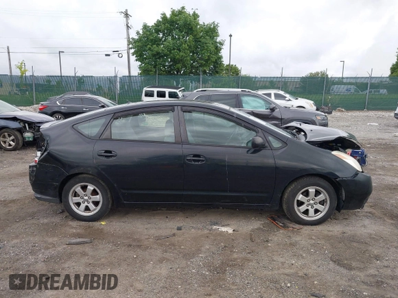 2005 Toyota Prius z VIN JTDKB20U253039812, wystawiony jako IAAI lot #42317371 z przebiegiem 281 142 mil mil oraz . Historia ofert i sprzedaży dostępna na DreamBid. Obrazek 14.