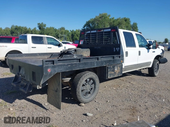 2000 Ford F-250 XL with VIN 1FTNW21S5YEA33171, listed as a IAAI auction lot 41480011 with Not provided miles and . Bid and sale history available at DreamBid. Image 4.